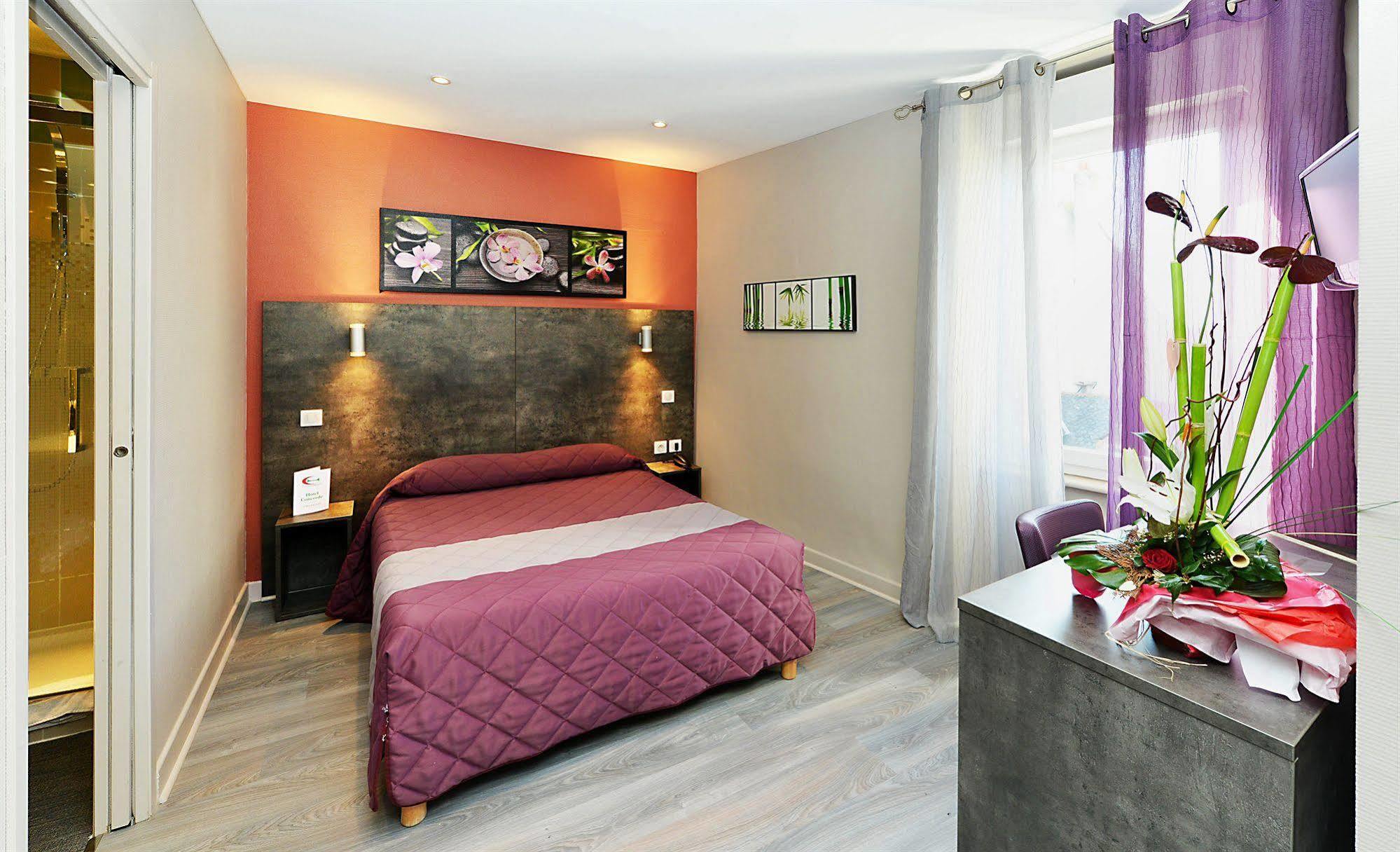 Hotel Concorde - Rodez Centre Ville Exterior photo